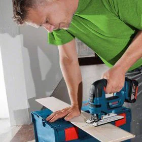 Caladora Bosch GST 18V-LI B bricolaje y reformas alquiler online