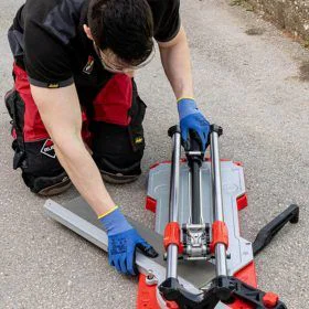 Bricolaje y reformas Cortadora de baldosas manual alquiler online