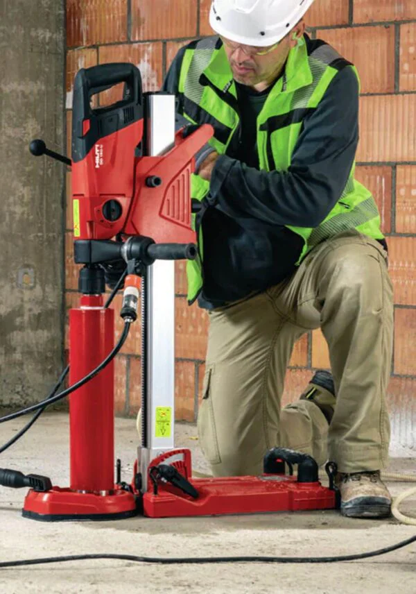 Alquiler para particulares de perforadora con corona Hilti
