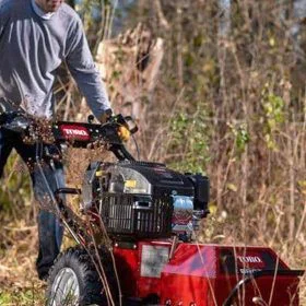 Alquiler online Desbrozadora autopropulsada Toro