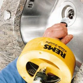 Alquiler online Desatascador electrónico de tuberías Rems Mini Cobra S