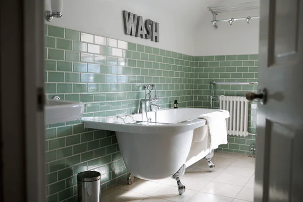 como pintar azulejo lavabo